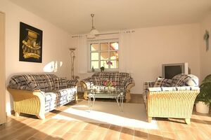 Ferienwohnung 1 Familie Krause - Wohnzimmer 01